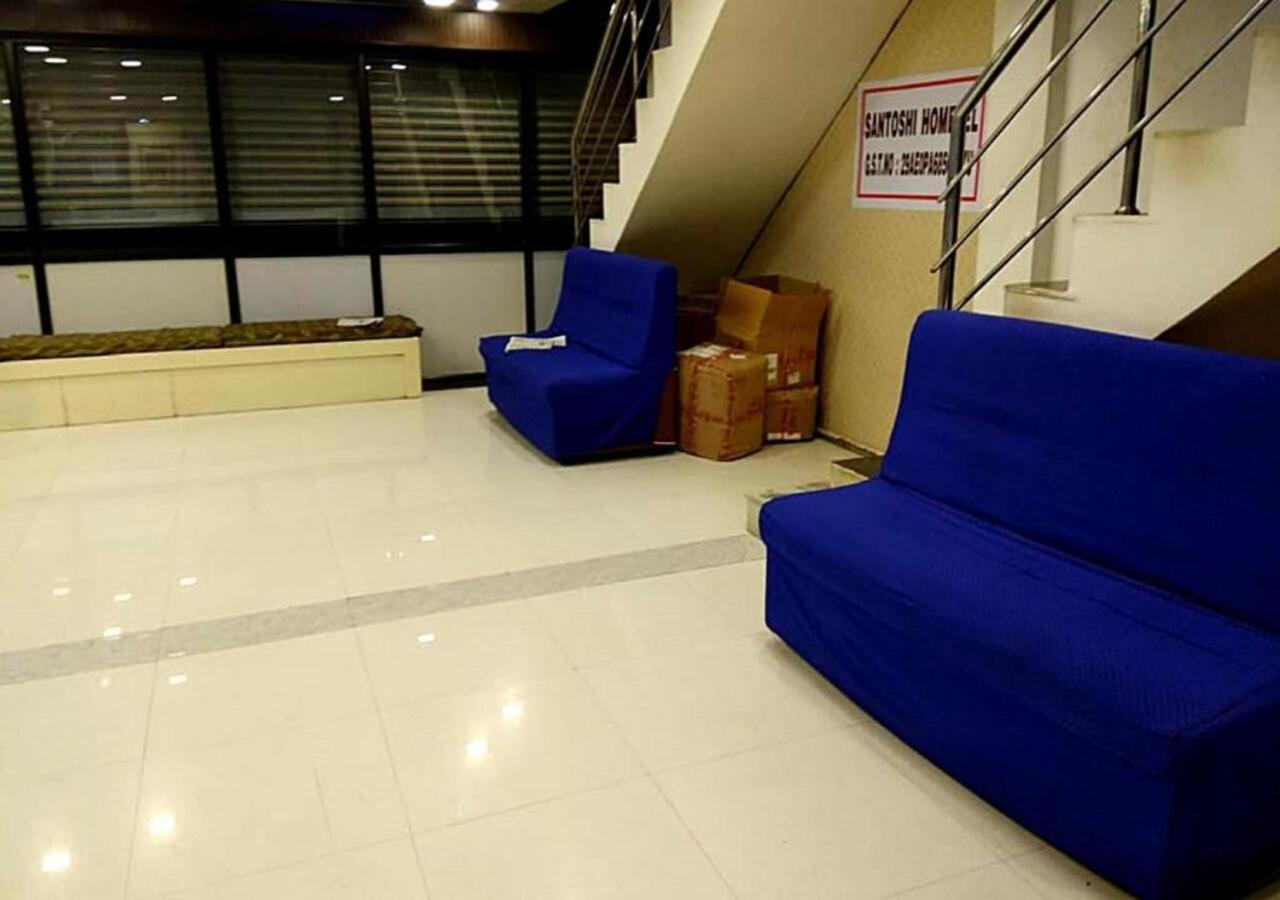 Hotel Santoshi Hometel Raichur Buitenkant foto