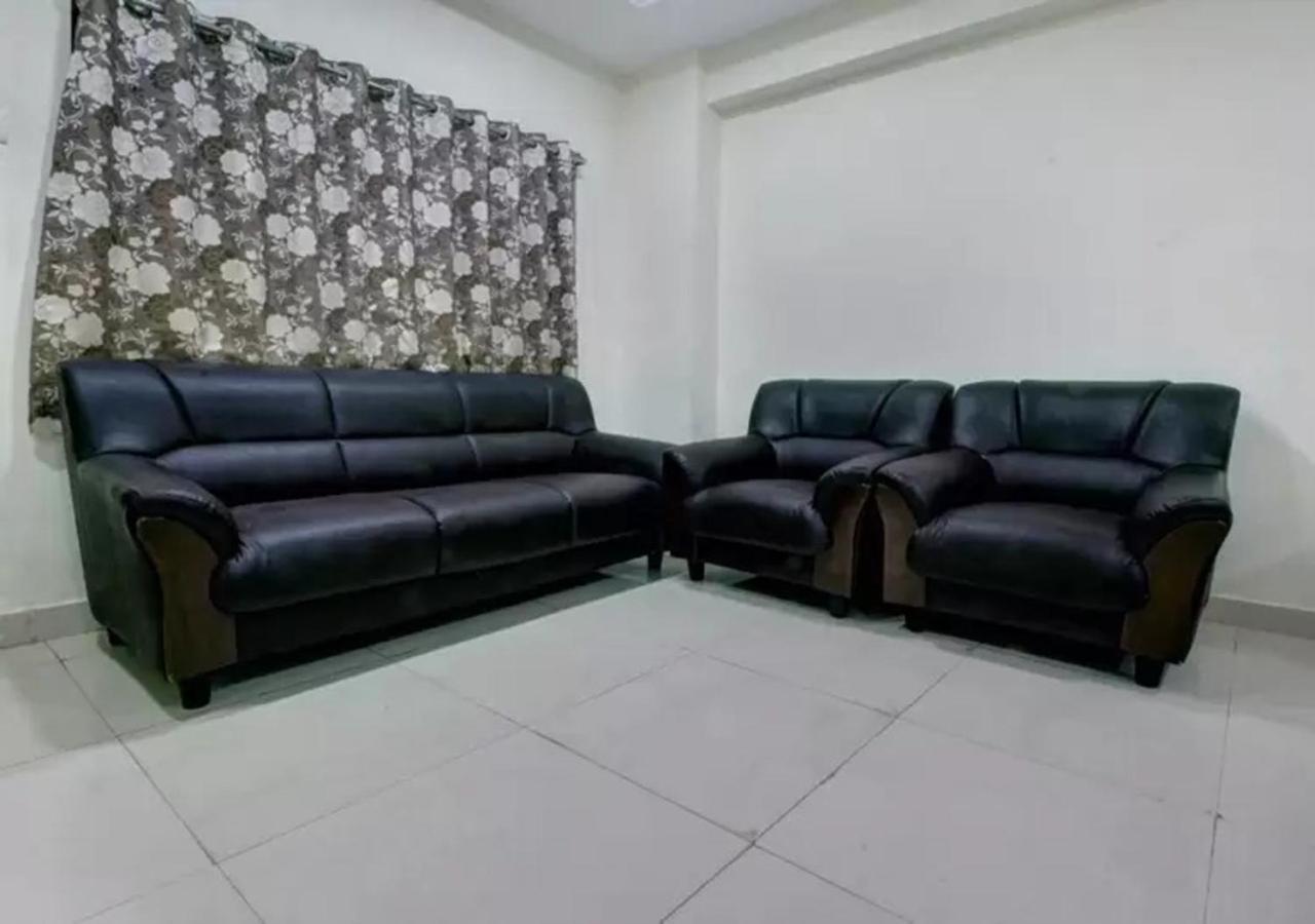 Hotel Santoshi Hometel Raichur Buitenkant foto